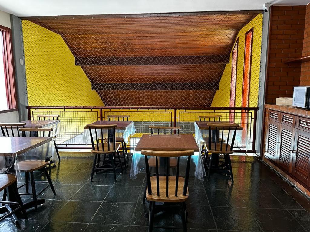 Village Hostel Petrópolis エクステリア 写真