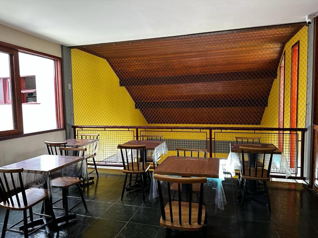 Village Hostel Petrópolis エクステリア 写真