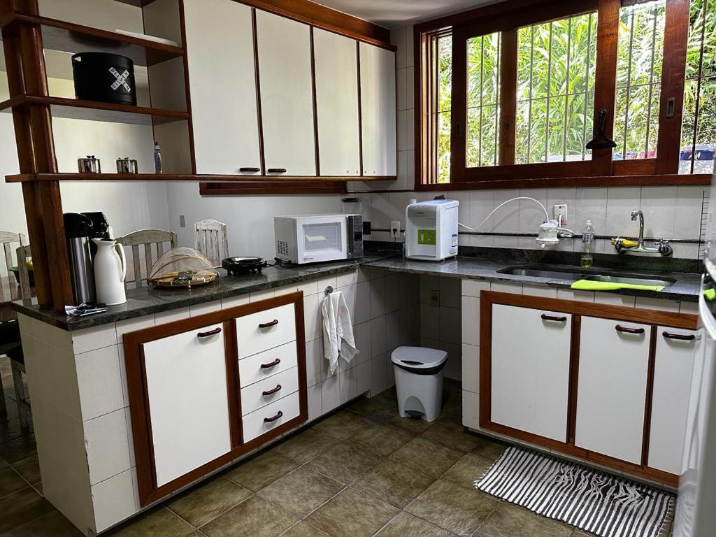 Village Hostel Petrópolis エクステリア 写真