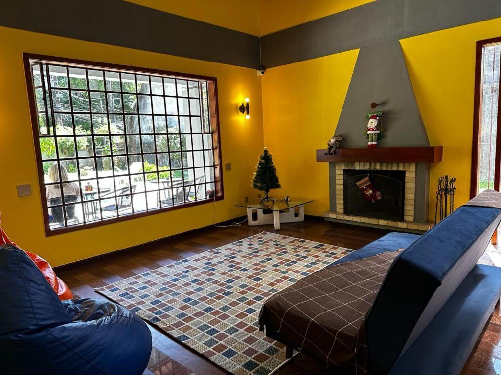 Village Hostel Petrópolis エクステリア 写真