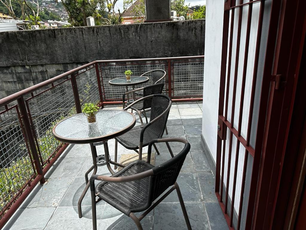 Village Hostel Petrópolis エクステリア 写真