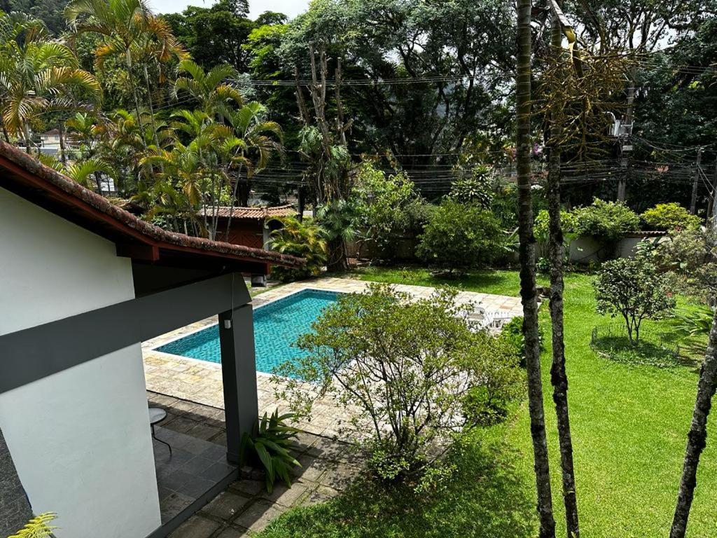 Village Hostel Petrópolis エクステリア 写真